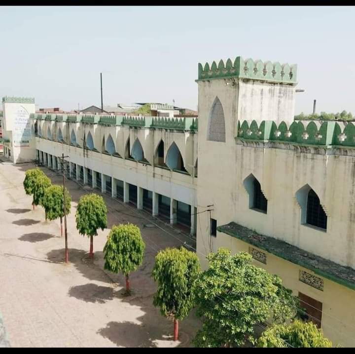 شہر کانپور میں آزادی کے بعد تعلیم کی شمع روشن کرنے والے الحاج منت اللہ 
